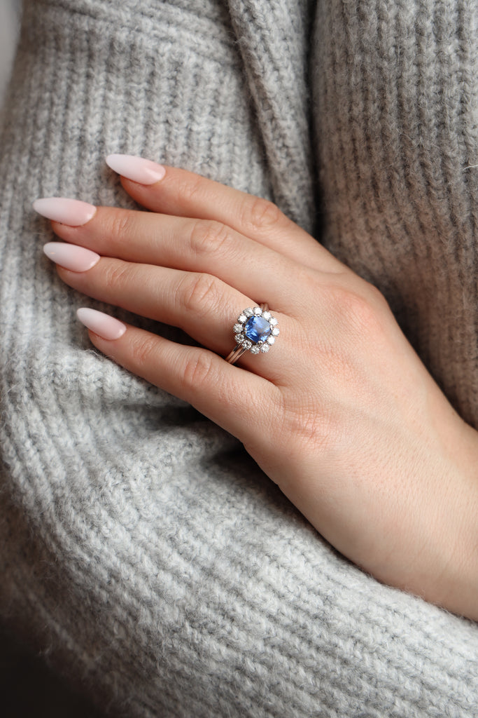 Bague Saphir et diamants en Or jaune 