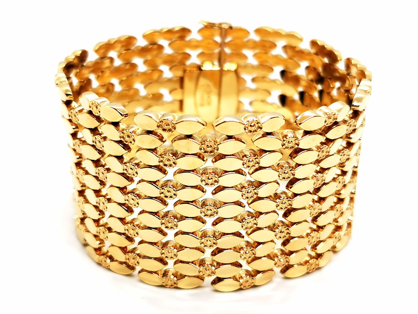 Vintage gold cuff bracelet discount