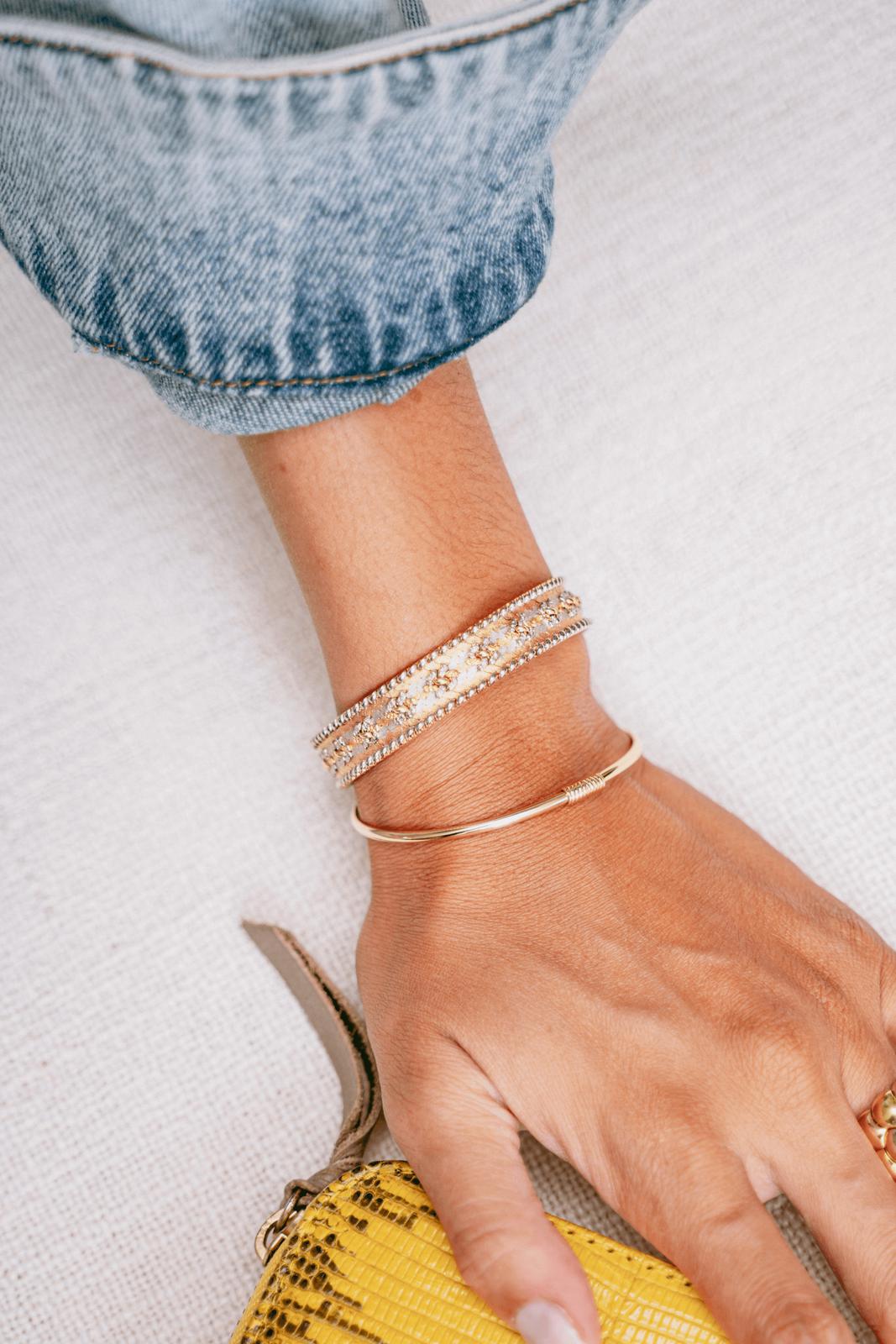 Bracelet élégant en alliage parfait pour les fêtes quotidiennes et les Bracelet élégant en alliage parfait pour les fêtes quotidiennes et les
