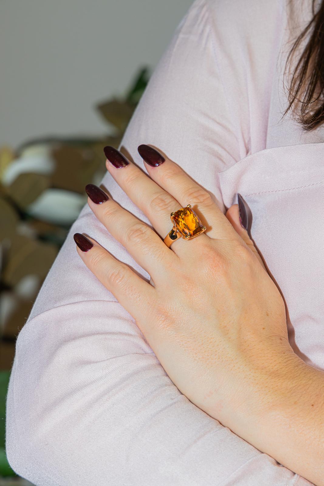 BAGUE VINTAGE OR JAUNE 750 SAPHIRS ET DIAMANTS BAGUE VINTAGE OR JAUNE 750 SAPHIRS ET DIAMANTS