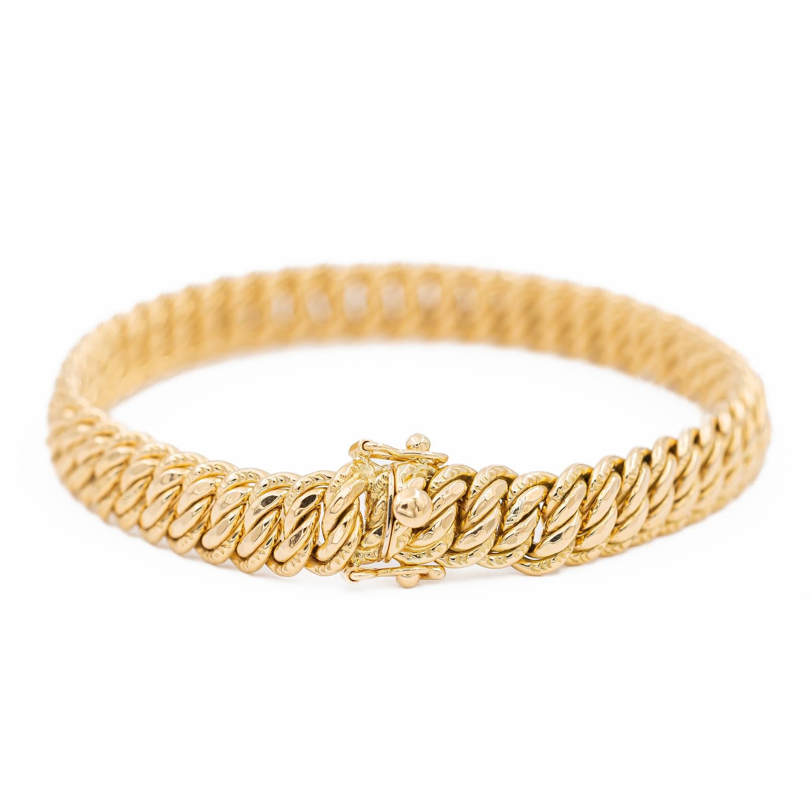 Bracelet maille américaine en or jaune 18 carats - 58 Facettes Bracelet maille américaine en or jaune 18 carats - 58 Facettes