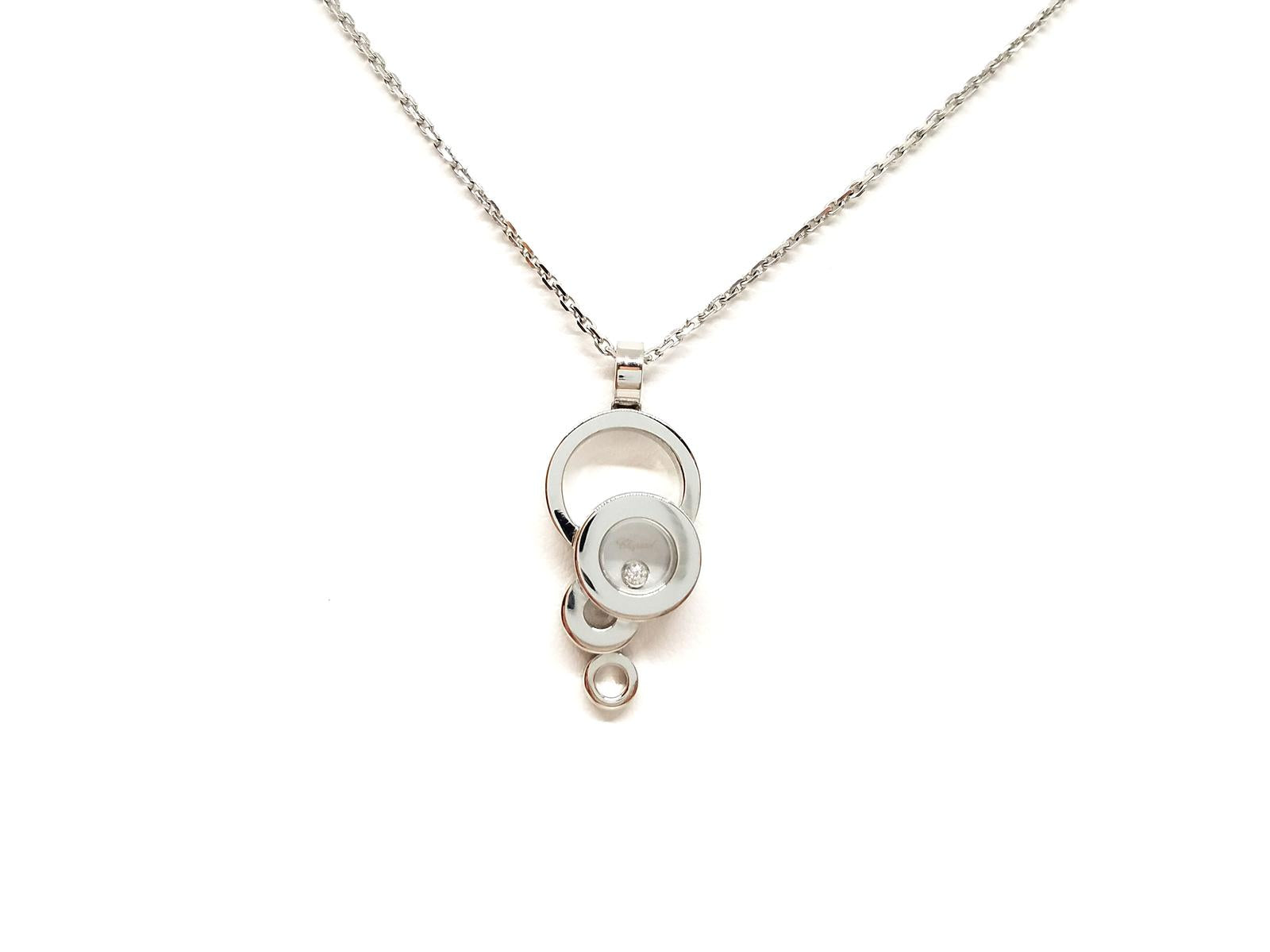 Chopard Collier Chaîne + pendentif Happy diamonds Or blanc Diamant ...